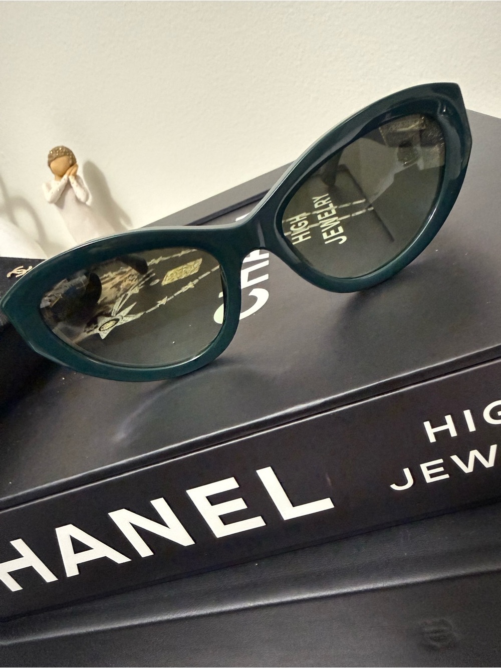 CHANEL Green Cat-Eye Sunglasses with Dark Lenses